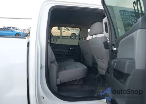 2016 Chevrolet Silverado K1500 z USA, uszkodzony, nr VIN 3GCUKNEC6GG316973